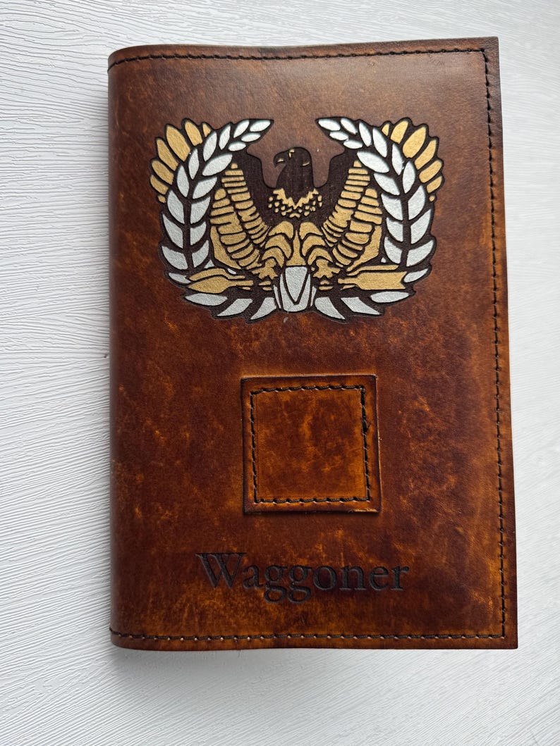 Custom Hand-Carved Leather Military Book Cover, Personalized Journal, Officer Gift Bild 17