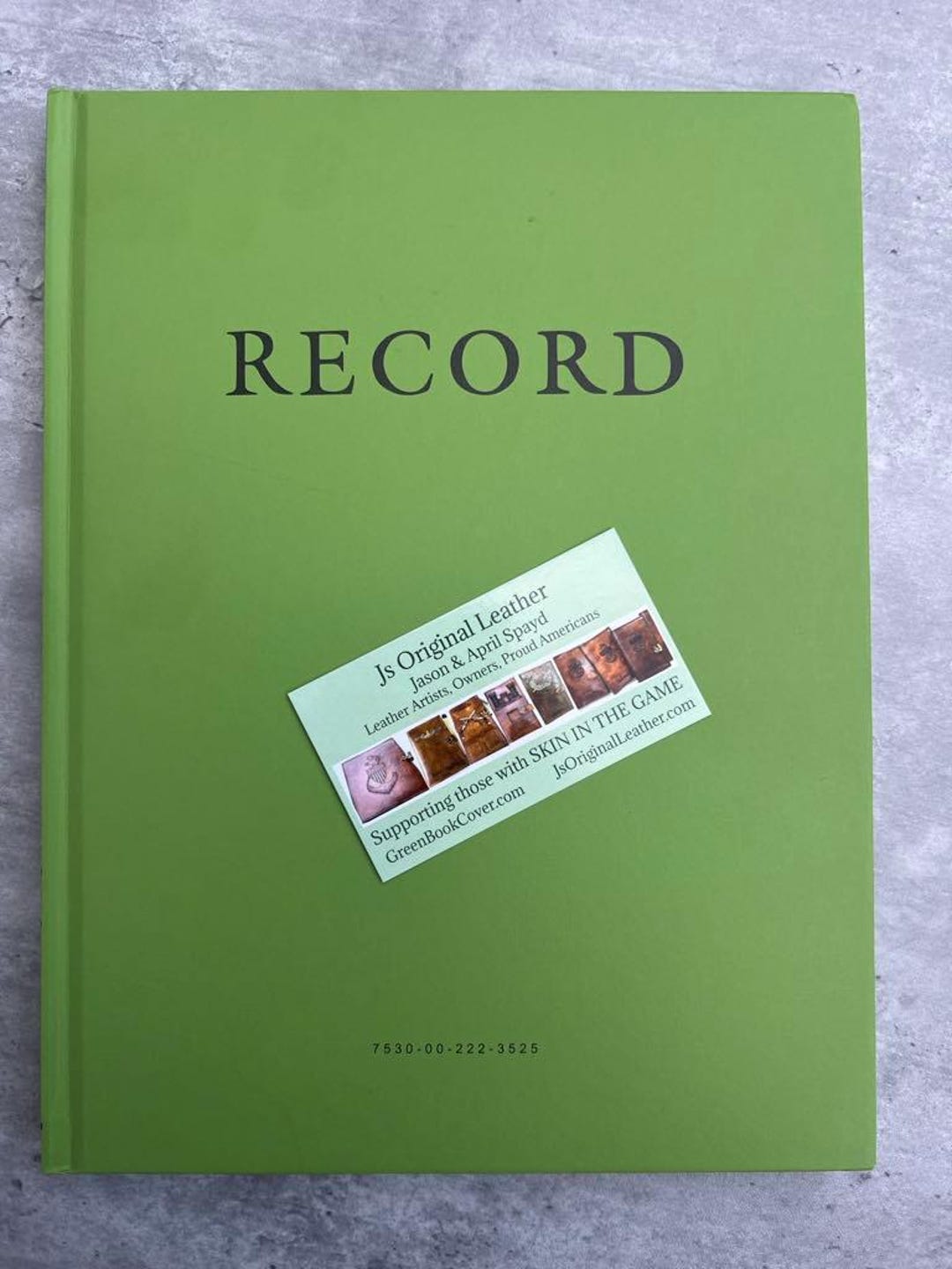 ジ*2様 BOOK WORKS - RECORD LOGO HAT MIN-NA UK Guinness World Records 2025 Hardcover Book, 256 Pages