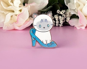 Cat Glass Slipper Glitter Enamel Pin | Siamese Cat
