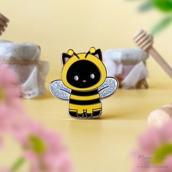 Bee Cat Glitter Enamel Pin