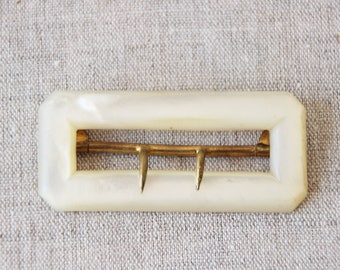 Victorian mother-of-pearl belt buckle, vintage belt buckle, antique mother-of-pearl belt buckle, genuine mother-of-pearl, victorian