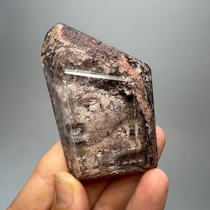 Lodolite Garden Quartz Crystal semi Polish LQ10