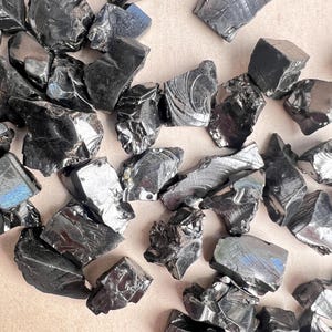 Elite Shungite Raw Stones: Authentic Type I Crystal, 20 grams