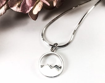 Collar de montaña de plata de ley, collar con colgante de plata, regalo para amantes de la naturaleza, joyería inspiradora