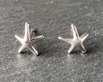 Starfish stud earrings sterling silver, tiny modern ocean theme earrings, everyday earrings, ocean lover gift, made in Canada