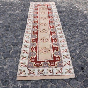 Red runner rug, Entryway rug, Vintage rug, Oushak rug, Herki rug 2.5 x 9 ft  Kitchen Decor, Hallway rug, Boho rug, Stair rug, DC8399