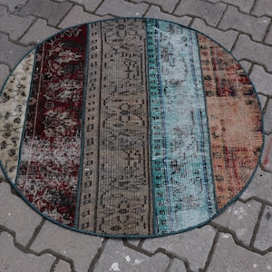 Vintage rug, Circle rug, Turkish rug, Boho rug, 3.2 x 3.2 ft Round rug, Small rug, Handmade rug, Wool rug, Doormat, Bohemian rug, DC7541