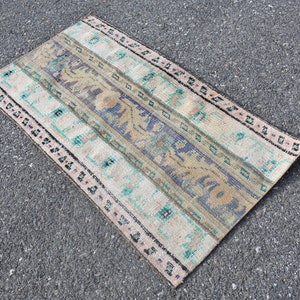Turkish rug, Small Area rug, Aztec rug, Bohemian rug, Vintage rug, Oushak rug, Bathroom Decor rug, 1.8 x 3.3 Ft , Organic Wool rug, DC9519