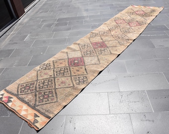 Herki rug, Turkish runner rug, Vintage rug, Home decor rug, Hallway rug, Boho rug Stairs rug, Kitchen Decor Rustic rug 2.8 x 13.1 ft DC10554