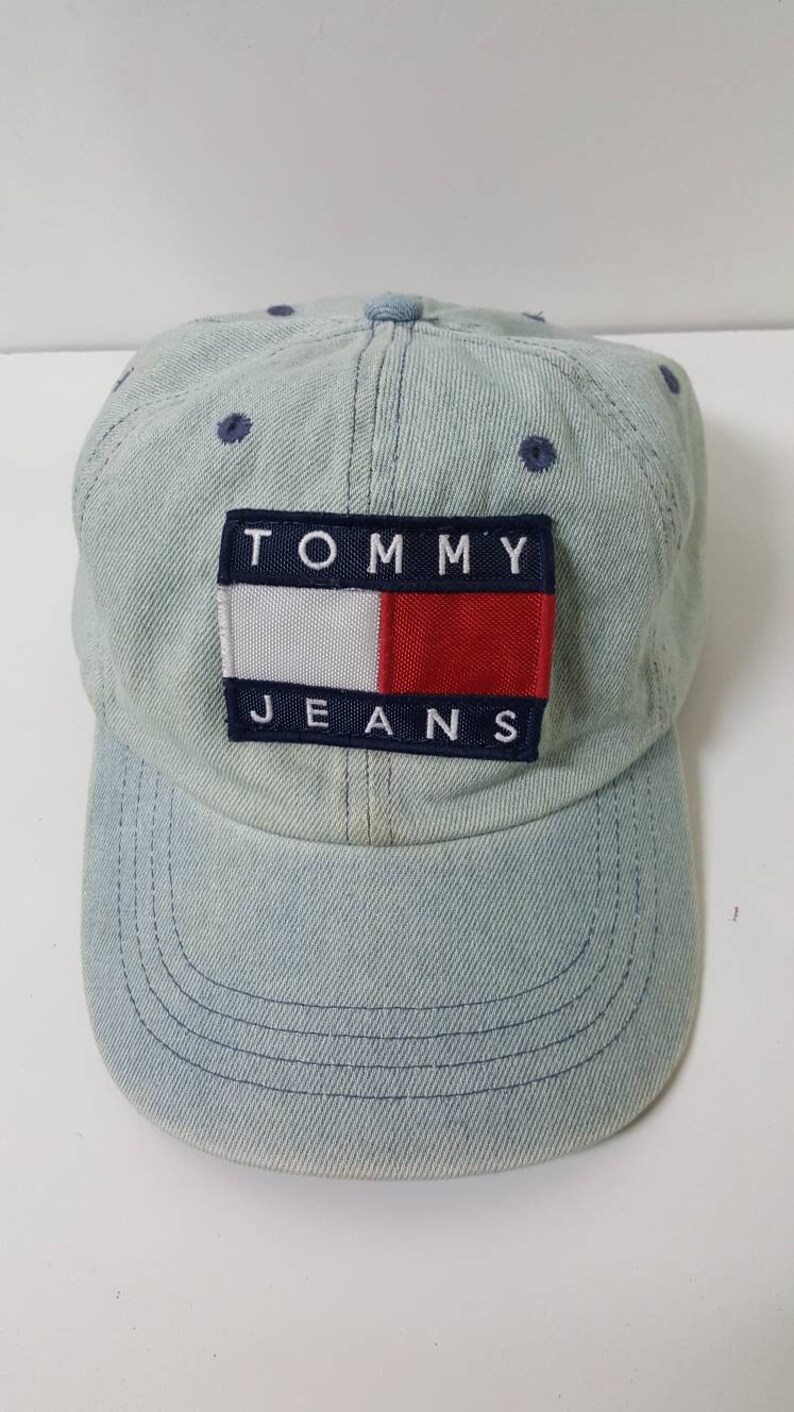 tommy hilfiger strapback