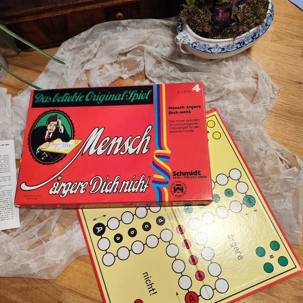 Original  board game for family ,Schmidt  Spiel+Freizeit GMBH  Nr. 601 1003 : Mensch ärgere Dich nicht