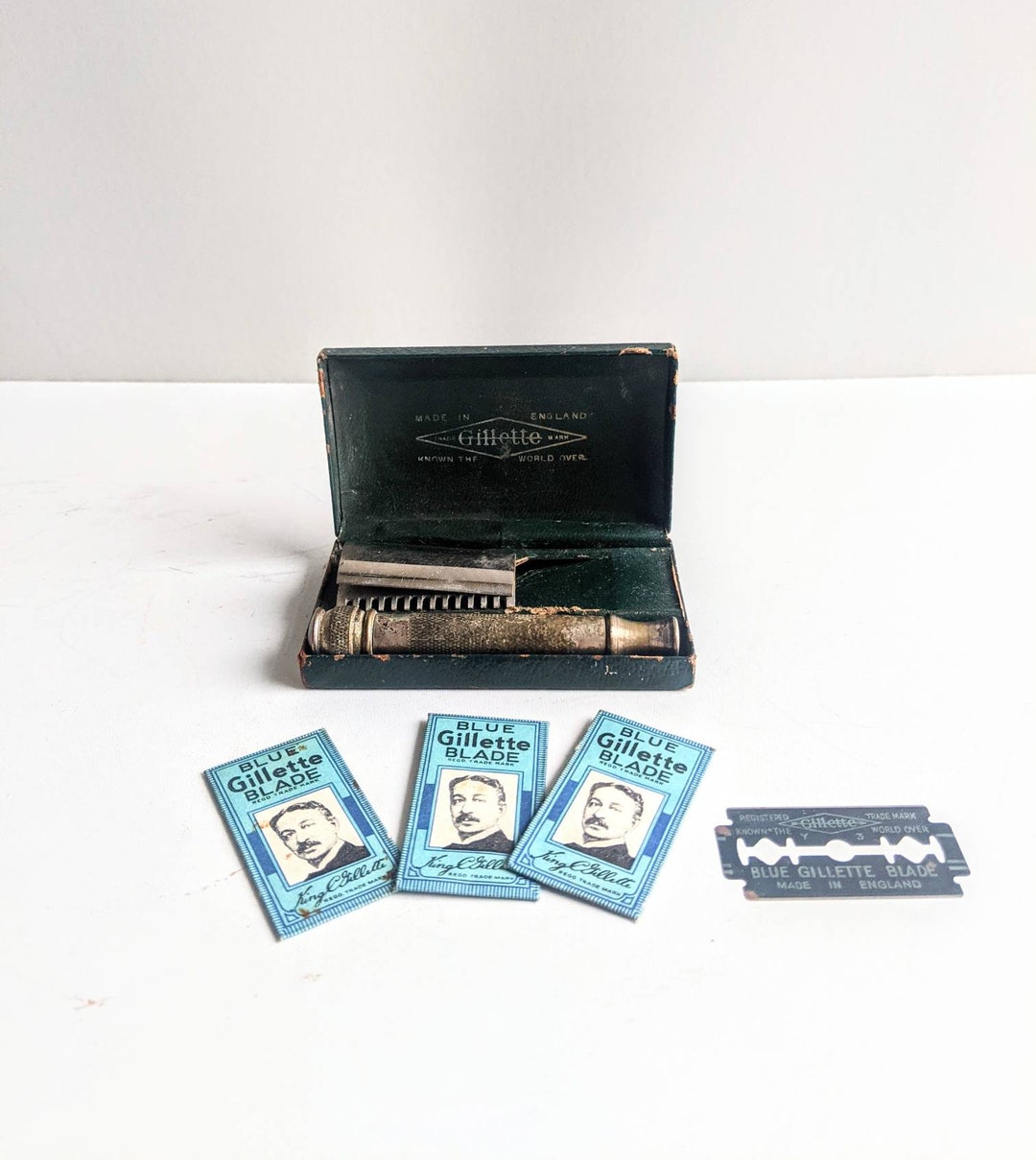 Gillette Razor Rare Vintage Gentleman's Gillette Razor With Its Original Case & Blades ...