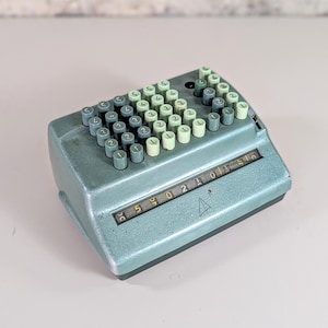Vintage Bell Punch Plus Adder Mechanical Calculator – Retro Office Decor – Mid-Century Desktop Adding Machine, Made In Great Britain