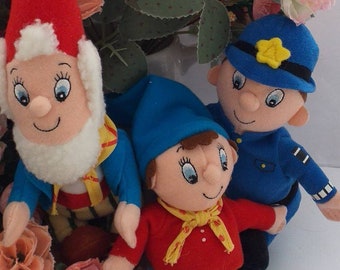 Noddy, Big Ears and Mr Plod 1990s vintage beany toys in immaculate condition x Great little toys approx 20 - 24 cms in height.