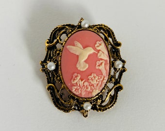 Vintage Costume Gold Tone w Faux Pearl and Pink Hummingbird Cameo Brooch Ornate