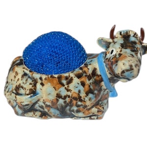 Cow sponge holder, ceramic scrubby holder, cow planter, cow lover gift, ceramic cow, cow decor