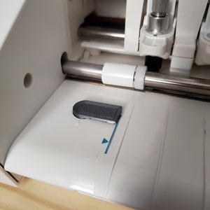 The MatMinder 9000: Cameo 3 or Cameo 4 Cutting Mat Guide 3D Printed Choice of Color Easy Install image 1