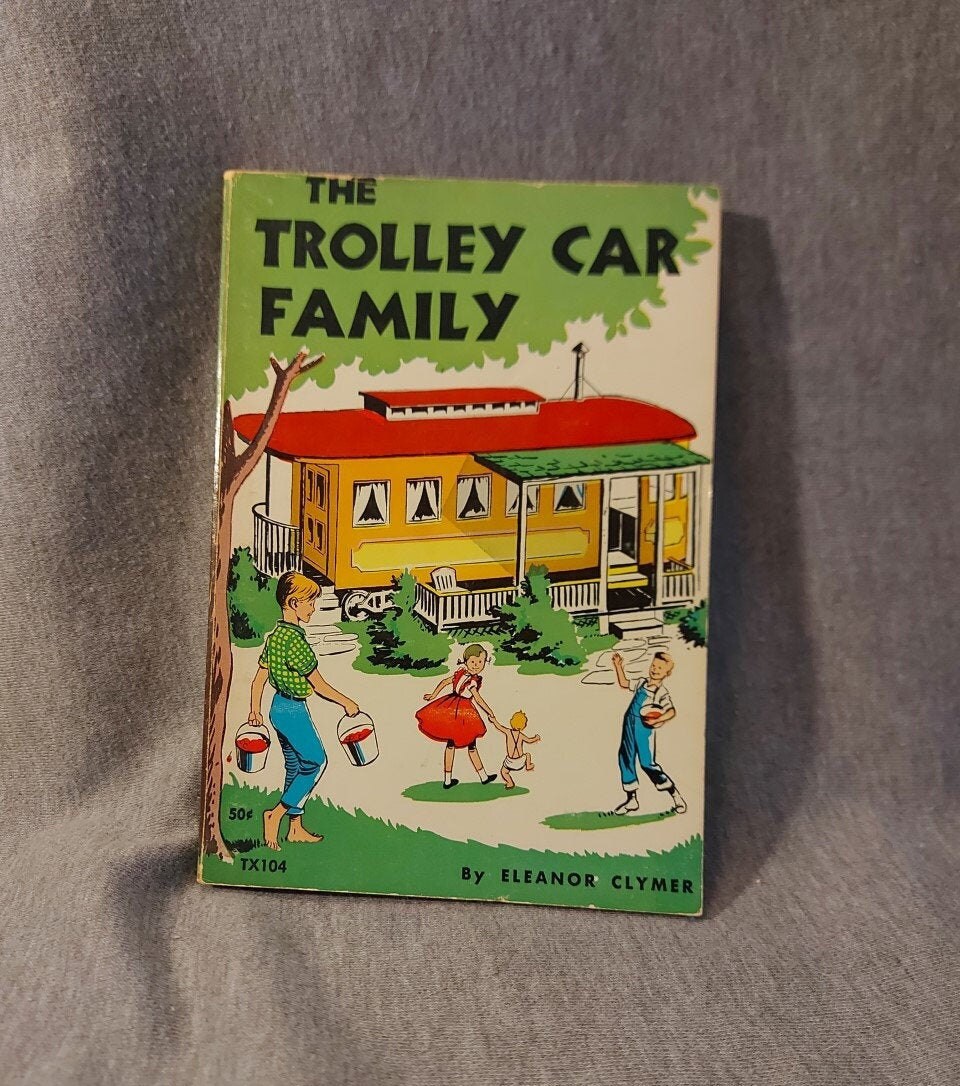 1967 The Trolley Car Family de Eleanor Clymer Scholastic Etsy