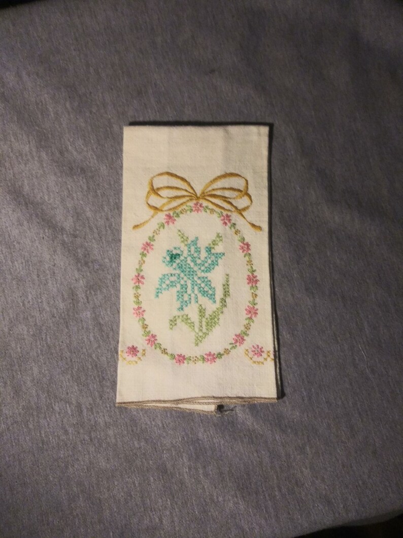 Tea Towel 12x18 12 Vintage Handmade Linen Cross Stitch Fingertip Towel