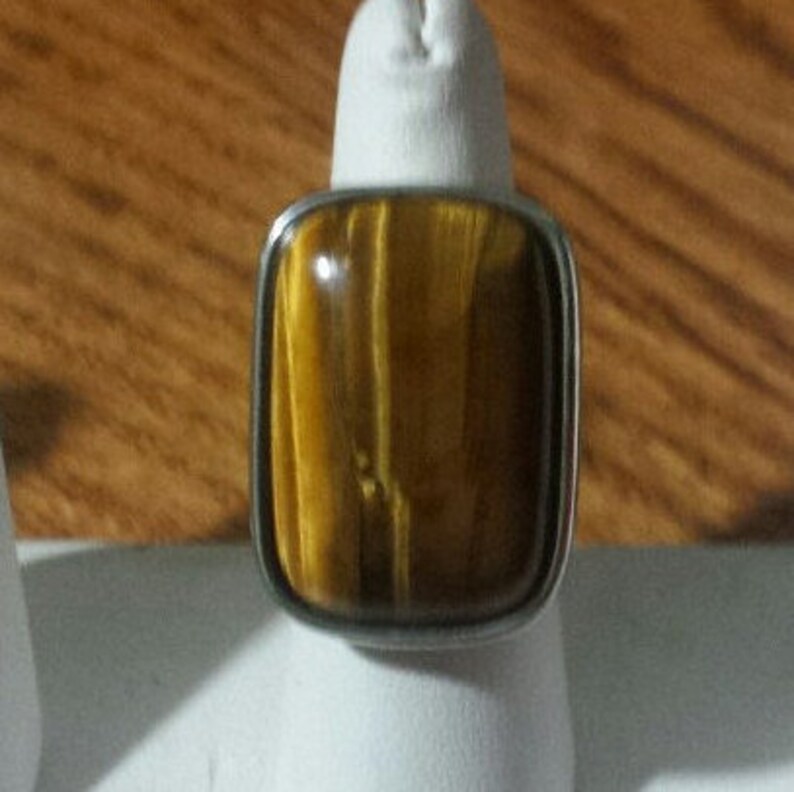 Vintage Large Tiger Eye Stone Ring Size 7
