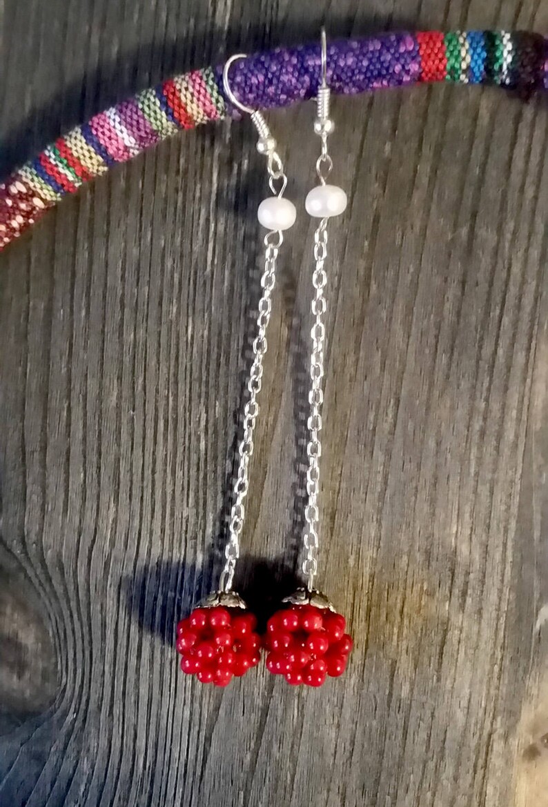 Coral red earrings\\Gift Coral earrings\\Red earrings\\Real coral earrings\\Gift coral earrings\\Natural coral earrings\\Pearl\\red coral earrings