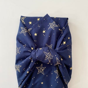 Furoshiki Geschenktücher, Blau, Grün oder Weiß mit Sternen Größe S 35x 35cm, M 50x50cm, L 70x70cm, XL 90x90cm,Verpackung Stoff, Wrap Tuch image 8