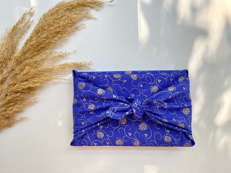 Furoshiki Geschenktücher Weihnachten Blau und Gold, Größe S 35x 35cm, M 50x50cm, L 70x70cm, XL 90x90cm Verpackung Stoff, Wrap Tuch Bild 1