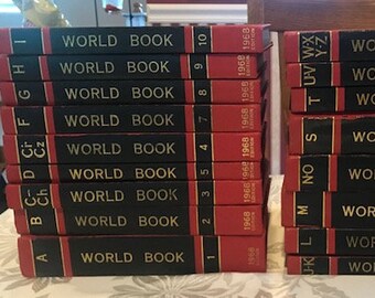 1975 WORLD BOOK ENCYCLOPEDIAS ** 22 Volumes A Thru Z