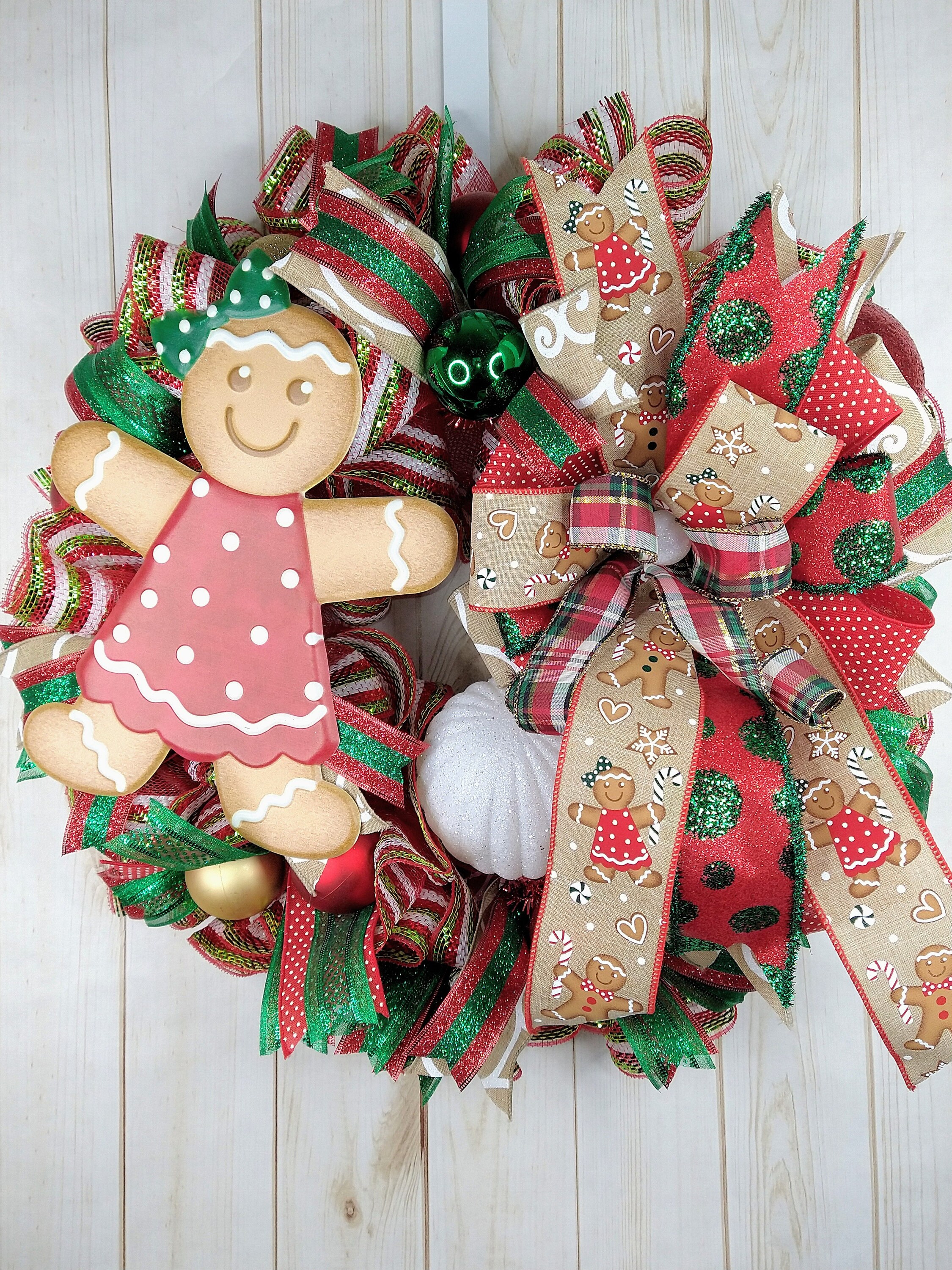 Gingerbread Girl Christmas Wreath: Holiday Front Door Decor - Etsy