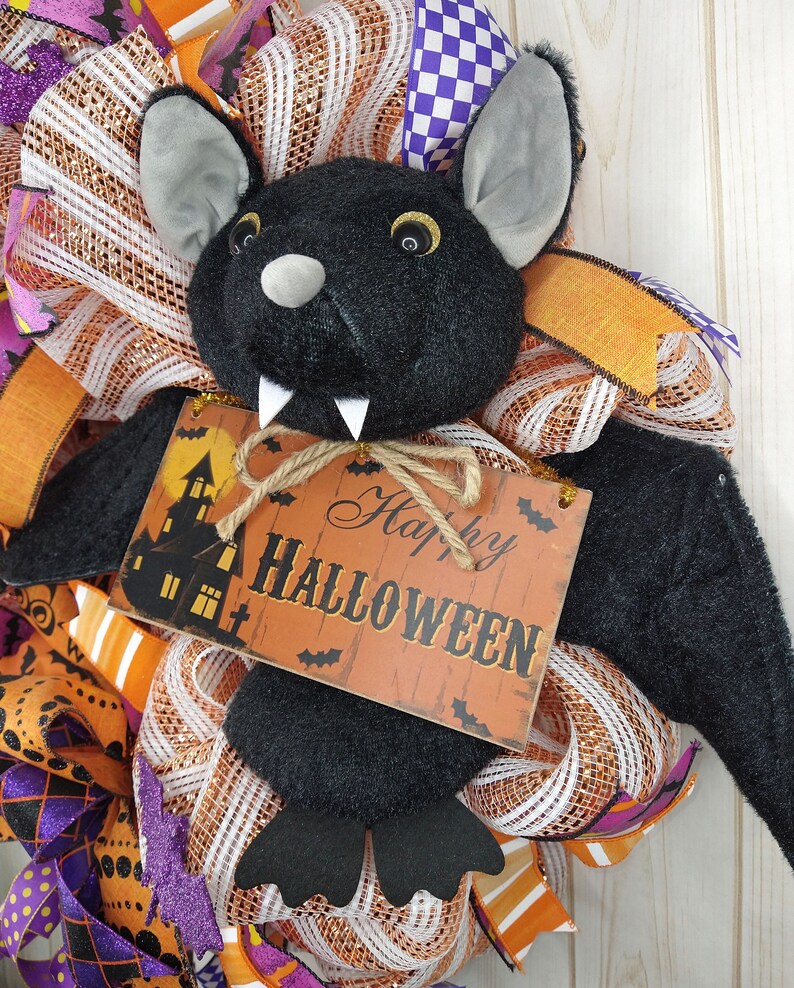 Halloween Bat Wreath for Front Door or Porch, Bat Halloween Fall Door ...