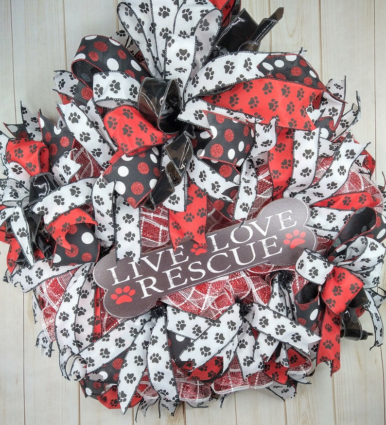 Dog wreath everyday front door, Dog Cat Mom gift idea, Dog animal print wreath, Dog paw print, Pet love wall art, Dog everyday home decor image 1