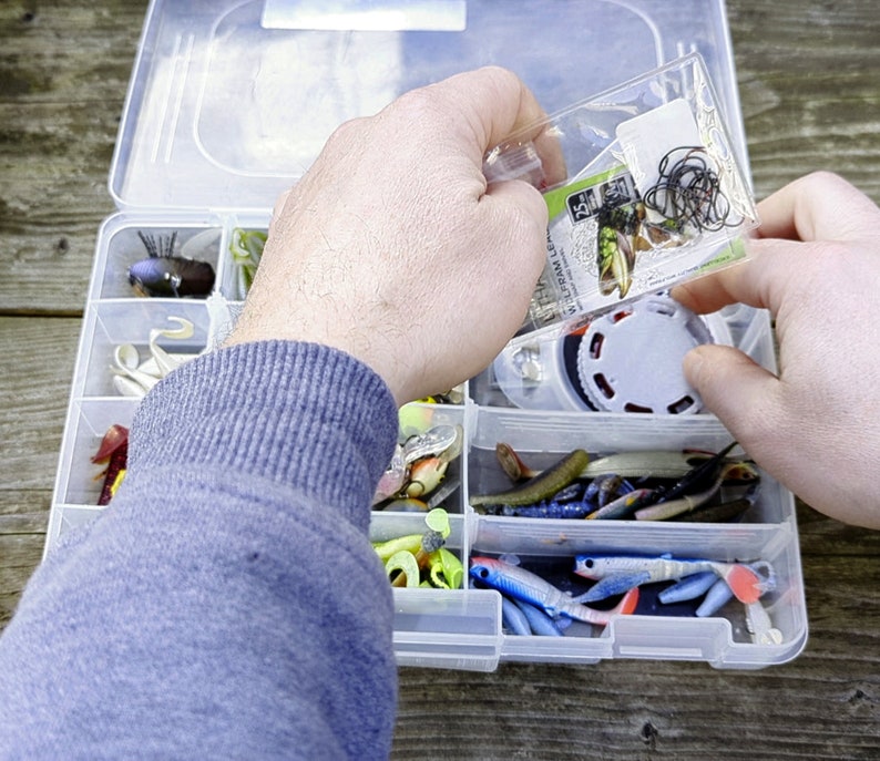 AirTag Fishing Line Spool Holder for Apple AirTag Enclosure Etsy