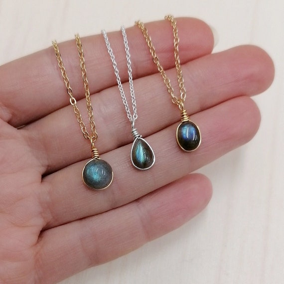 Small Labradorite necklace (XS, S) / customized crystal necklace / spiritual jewelry