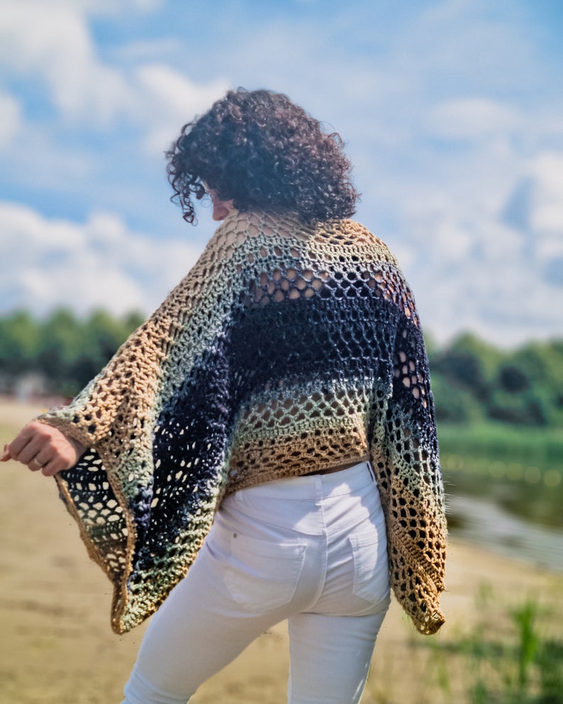 Crochet Pattern//Mystery Poncho image 1