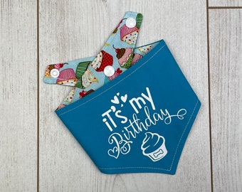 Reversible blue ‘it’s my Birthday’ Dog Bandana with a gorgeous cup cake fabric.