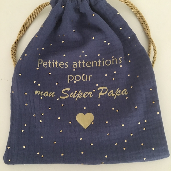 pochette cadeau  en double gaze de coton à pois dorés, cadeau de naissance personnalisé, sac tenue de naissance