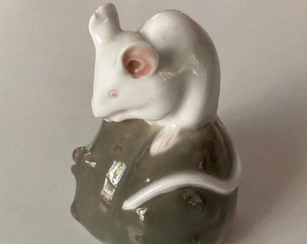 Porcelain mouse on a chestnut by Erik Nielsen for Royal Copenhagen