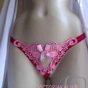 String sexy couture-modèle Rosaly création unique Victoriakaline T. 38-40 image 1