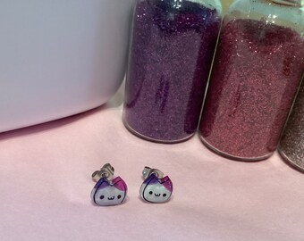 Cute cat stud earring, cute kitty earrings with stainless steel hypoallergenic posts