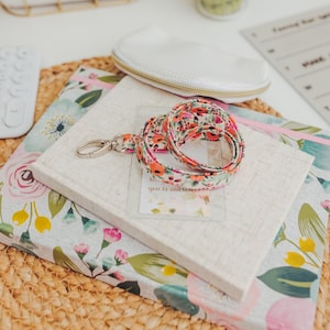 Floral Lanyard - Teacher Lanyard - Gift for Teacher