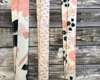 Lanyard - Breakaway Lanyard with ID Holder - Rose Gold Floral