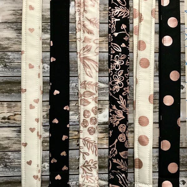 Rose Gold Floral Lanyard: Breakaway ID Badge Holder