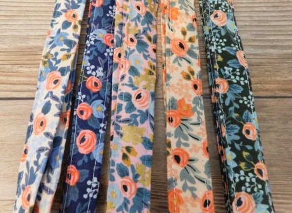 Floral Lanyard, Gift for Co-worker, Thin Lanyard