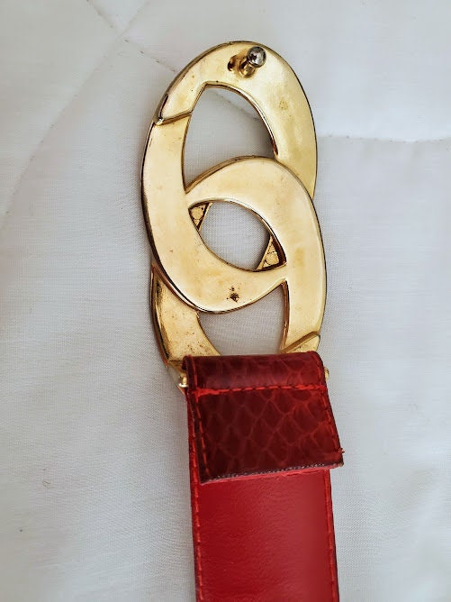 Vintage Red Snakeskin Leather Adjustable Belt With Large  display picture 3