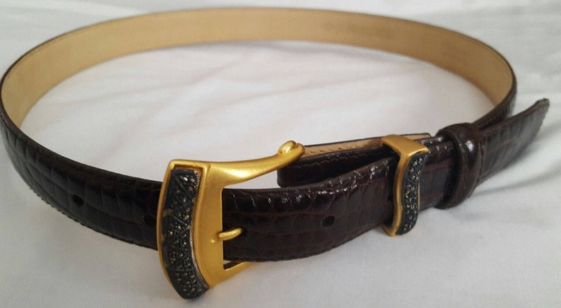 Vintage JUDITH JACK Cordovan Burgundy Calfskin Leather Belt. MARCASITE Brushed Gold Tone Buckle & Keeper. Sz M Classic Elegant 90s. image 3