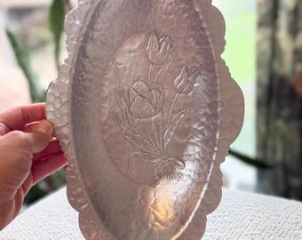 Vintage Rodney Kent #406 Hammered Aluminum Tulip Bread Tray