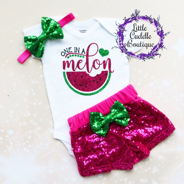 One In A Melon Birthday Shorts Outfit, One in a Melon Baby Outfit, Watermelon Birthday, First Birthday Outfit, Baby Girl Outfit, Watermelon