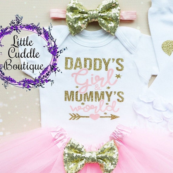 Daddy's Girl & Mommy's World Baby Girl Tutu Outfit, Pink Tutu, Pink Headband,  New Baby Outfit, New Baby Bodysuit, New Baby Gift, Girl Shirt 