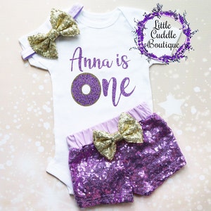 Personalized Donut First Birthday Shorts Outfit, Donut Birthday Outfit, Baby Girl Gift, Donut Birthday, Donut Shirt, First Birthday Bodysuit