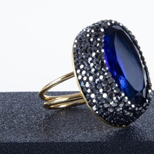 Adjustable Blue Stone Zircon Detailed Brass Ring – Unique Statement Jewelry